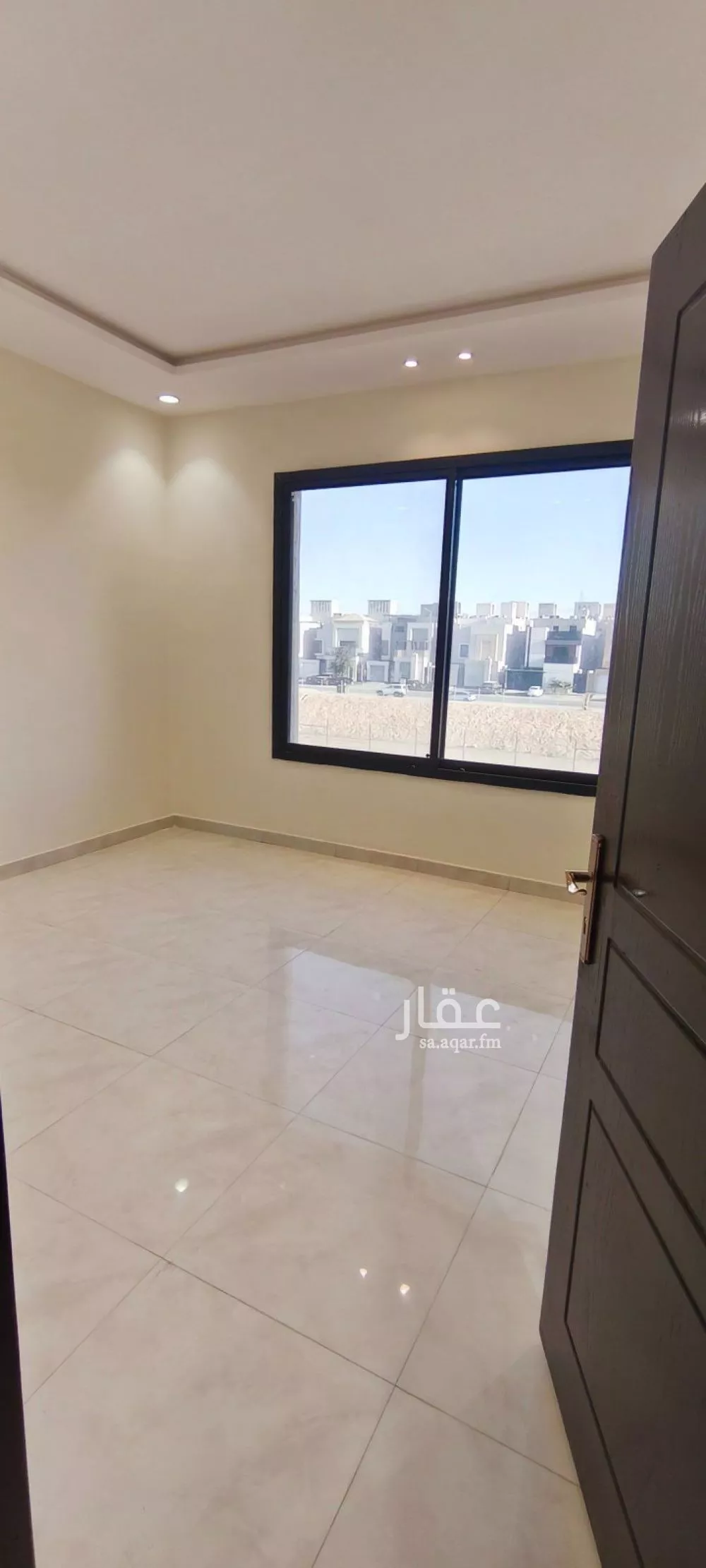 فيلا 8 غرف في الرمال 5