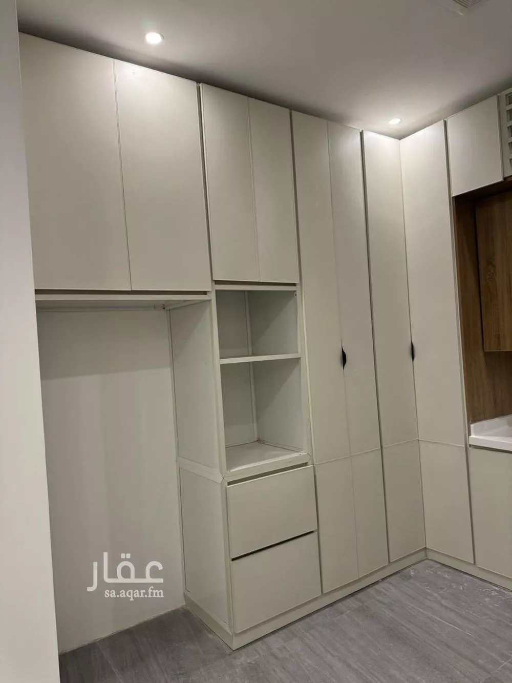 3 bedroom apartment in Al Rimal 3