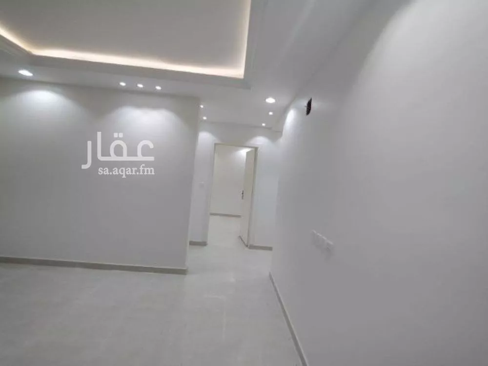 فيلا 6 غرف في الرمال 1