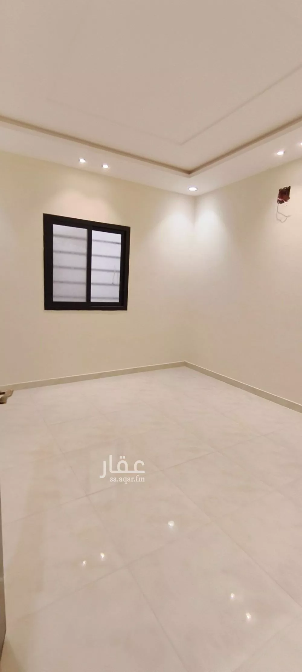 فيلا 8 غرف في الرمال 4