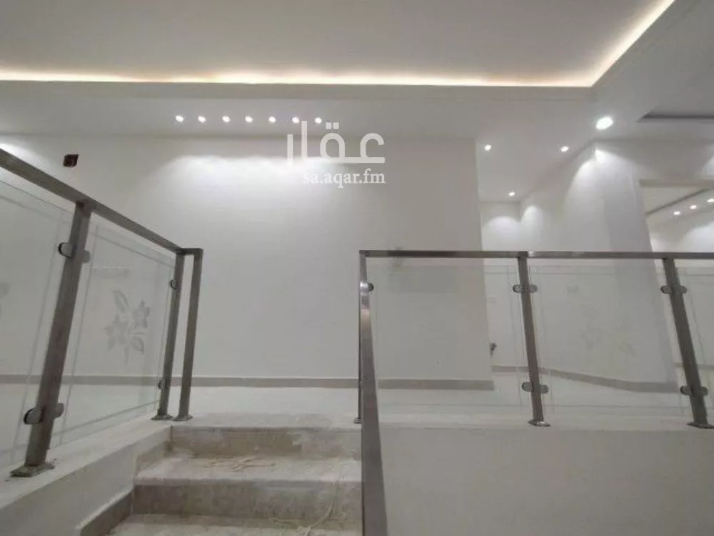 فيلا 6 غرف في الرمال 3