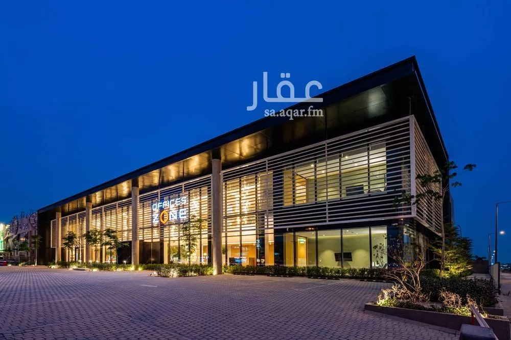 مكتب 1800 م² في صلاح الدين 2