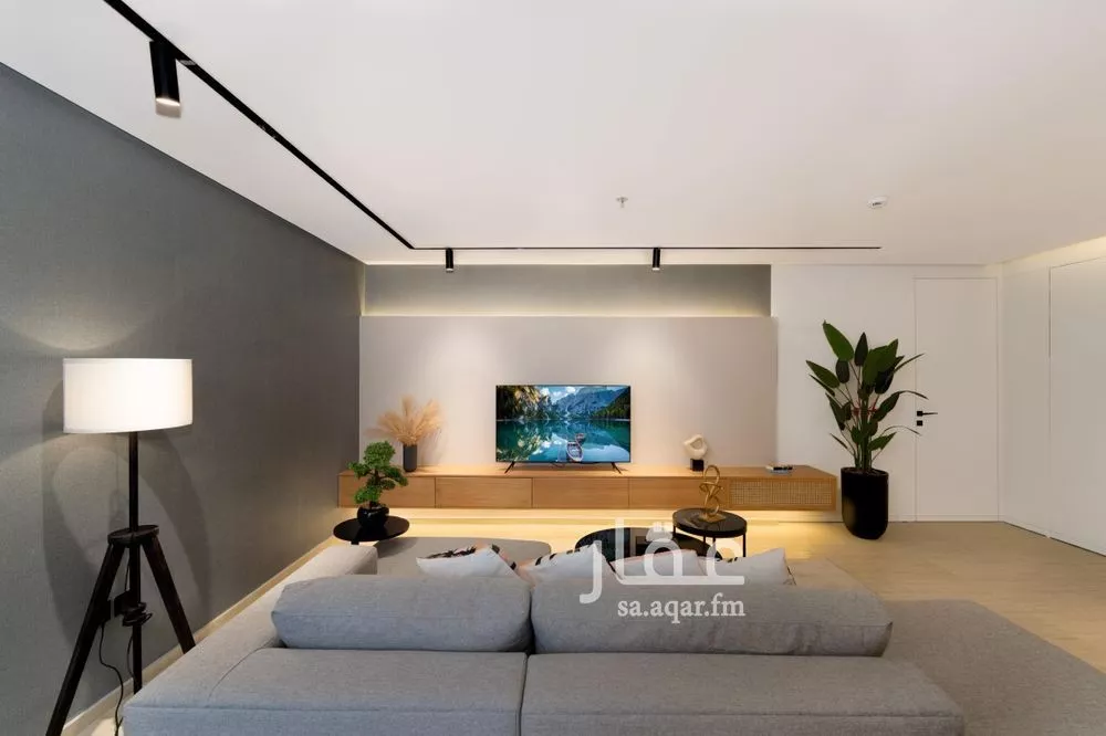 2 bedroom apartment in Al Olaya 4