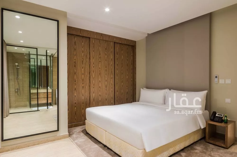 شقة 1 غرف في العليا 4