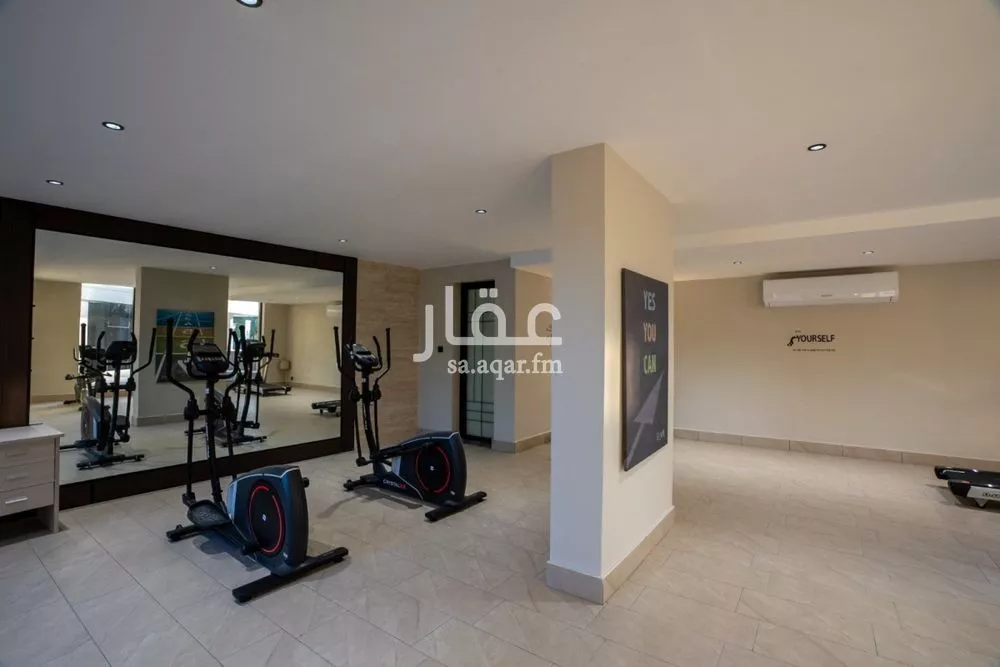 4 bedroom apartment in Ash Shati Al Gharbi 4
