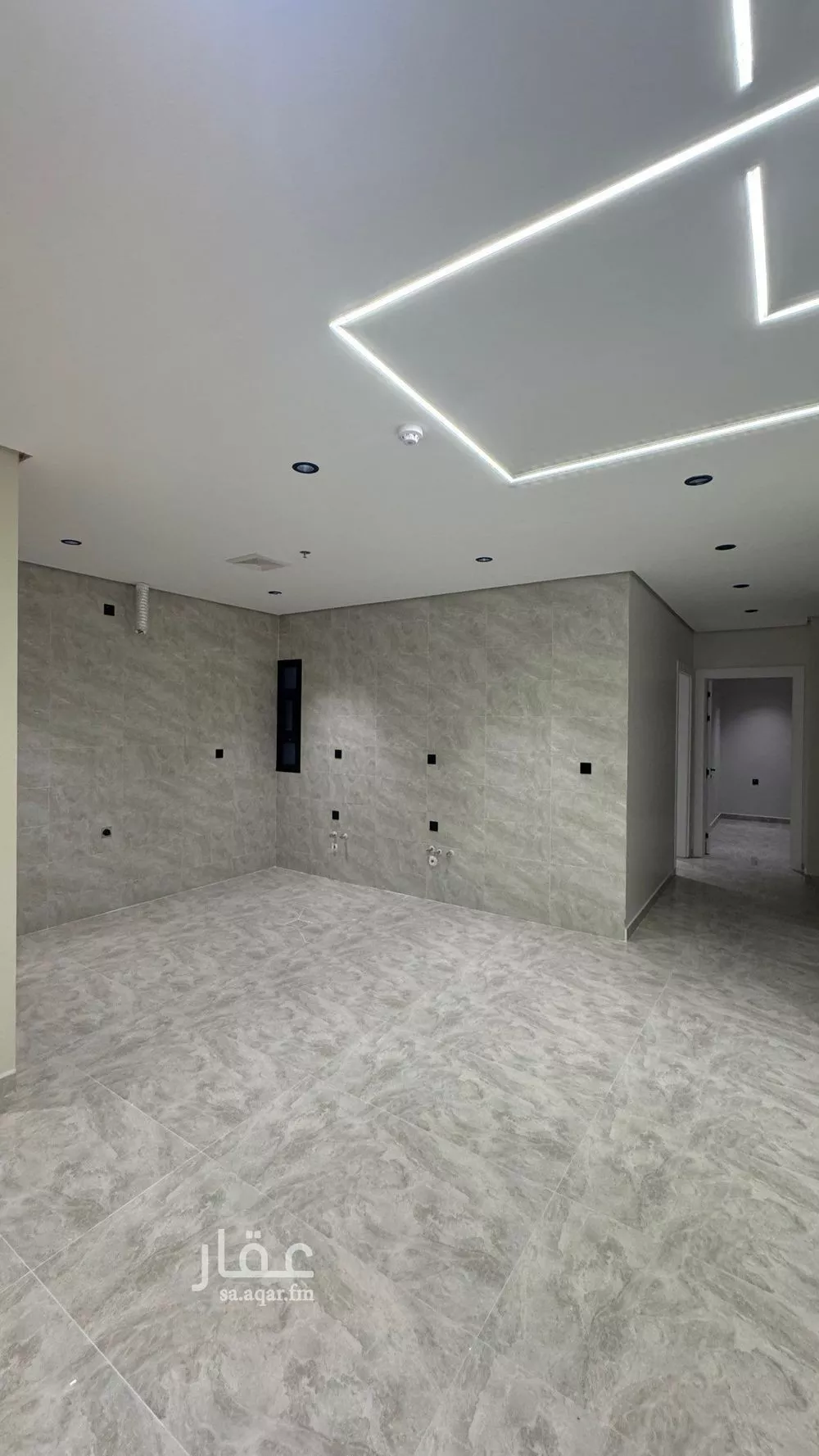 3 bedroom apartment in Al Hamra 4