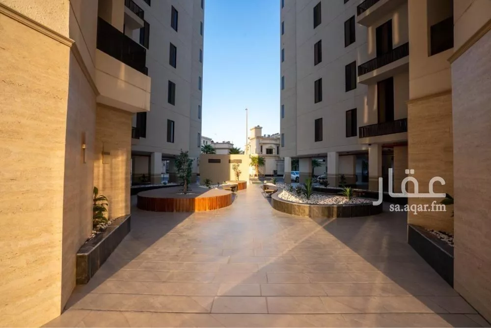4 bedroom apartment in Ash Shati Al Gharbi, Eastern Province 7