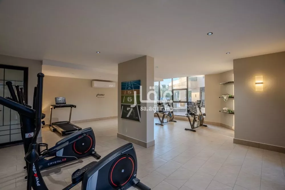 4 bedroom apartment in Ash Shati Al Gharbi, Eastern Province 8