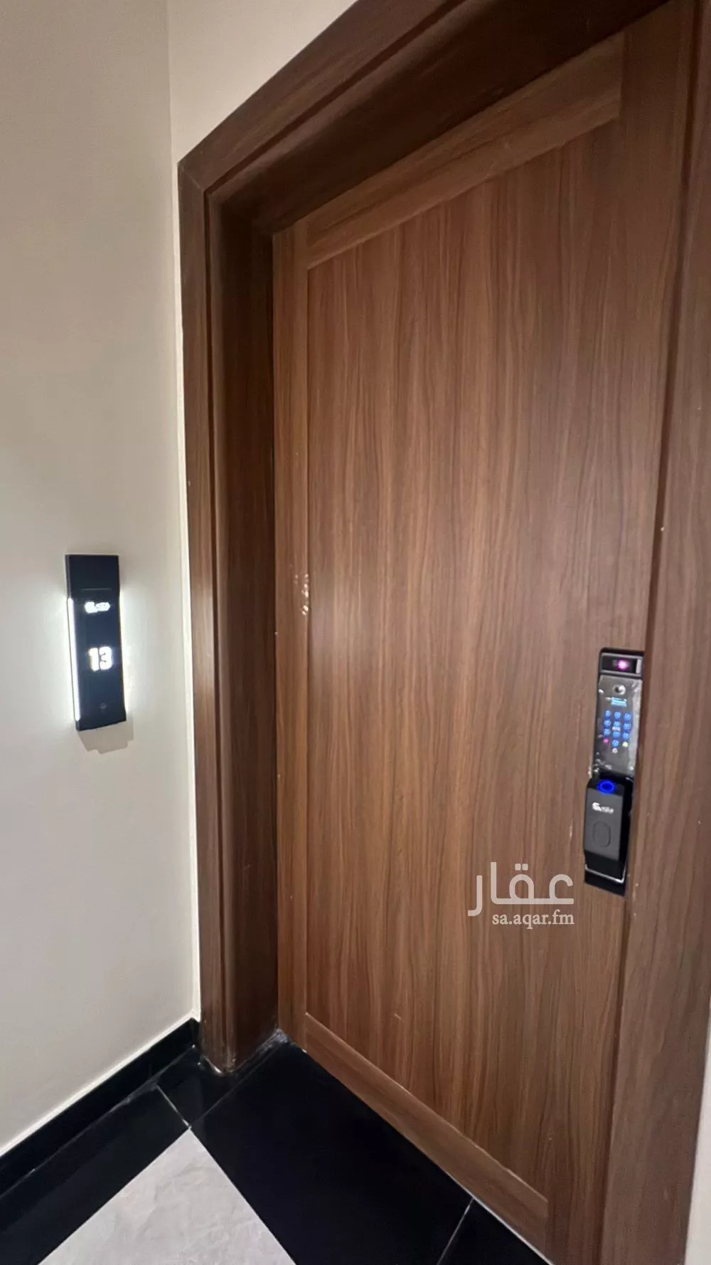 شقة 3 غرف في الحمرا 2