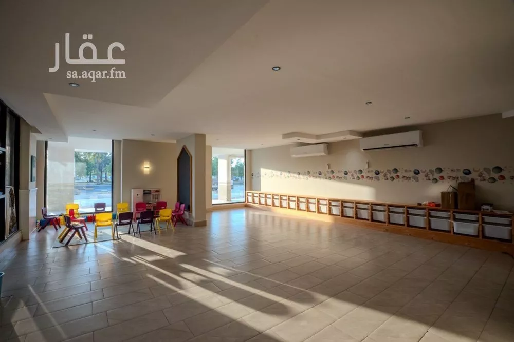 4 bedroom apartment in Ash Shati Al Gharbi, Eastern Province 9