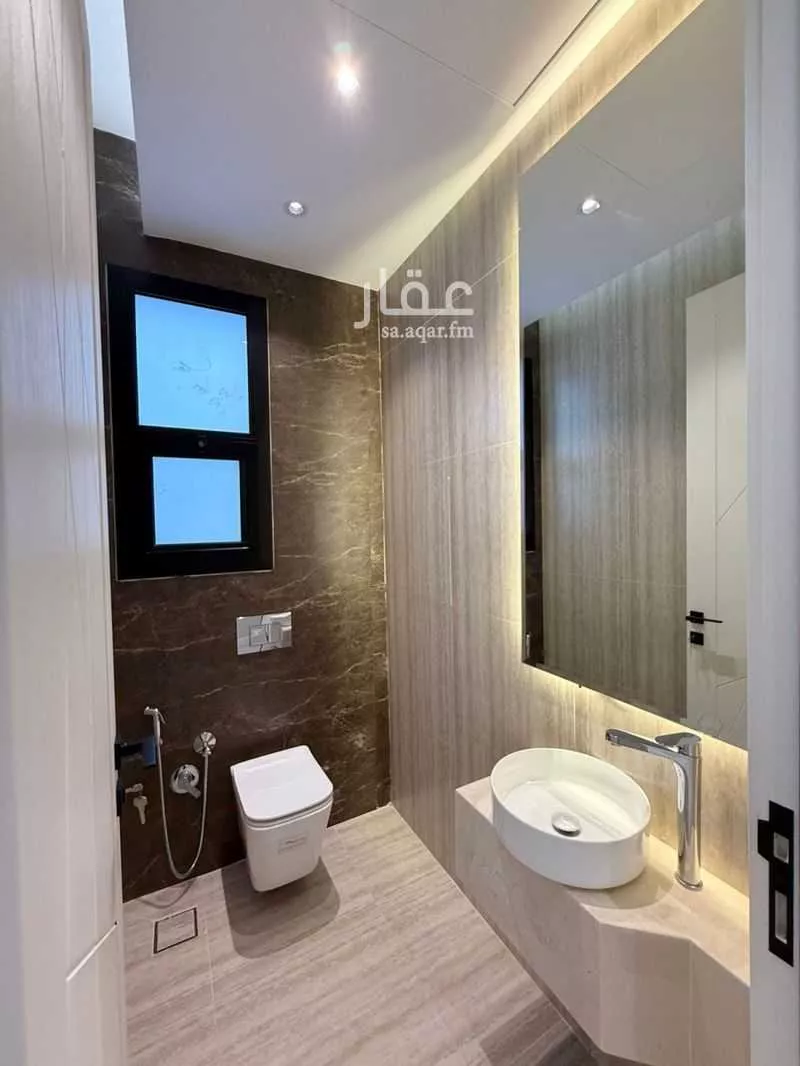 5 bedroom apartment in Al Aridh 2