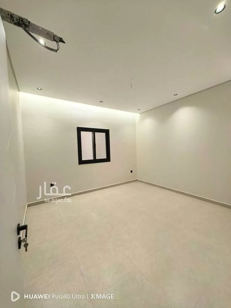 شقة 4 غرف في الريان 2