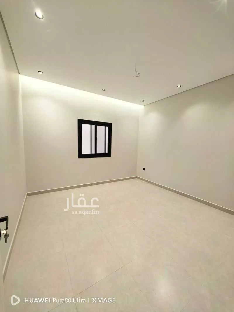 شقة 4 غرف في الريان 4