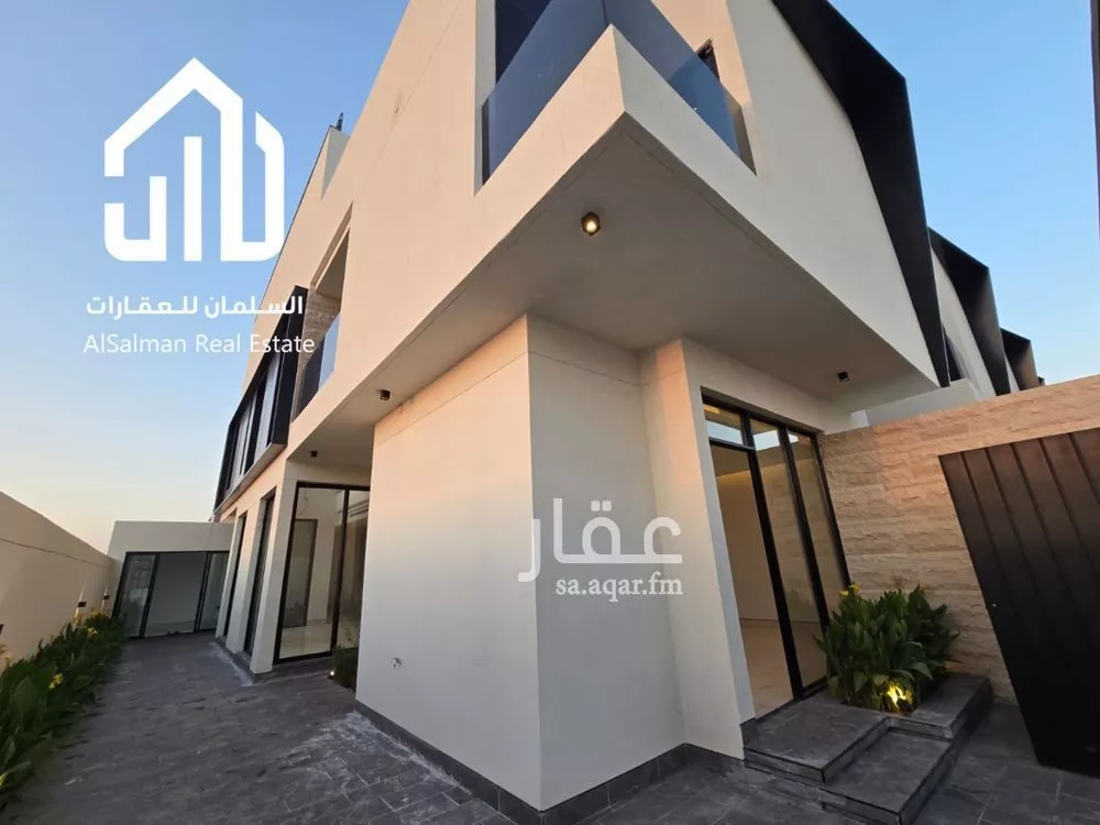 فيلا 5 غرف في النرجس 4