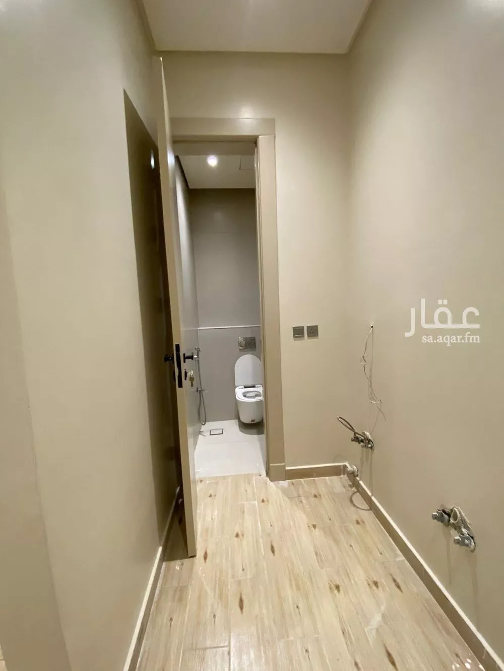 4 bedroom apartment in Al Yarmouk 5