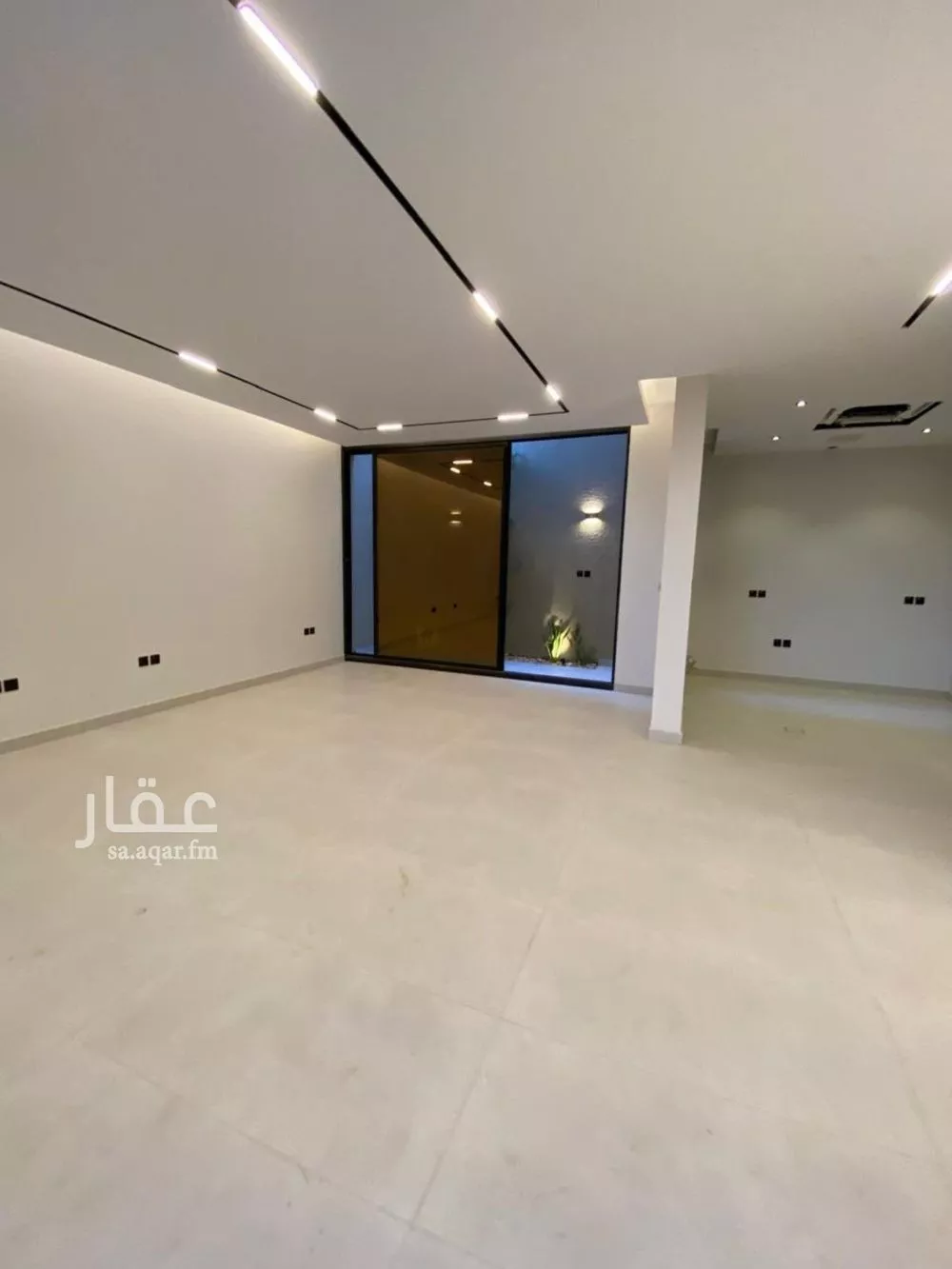 5 bedroom villa in Al Narjis 5