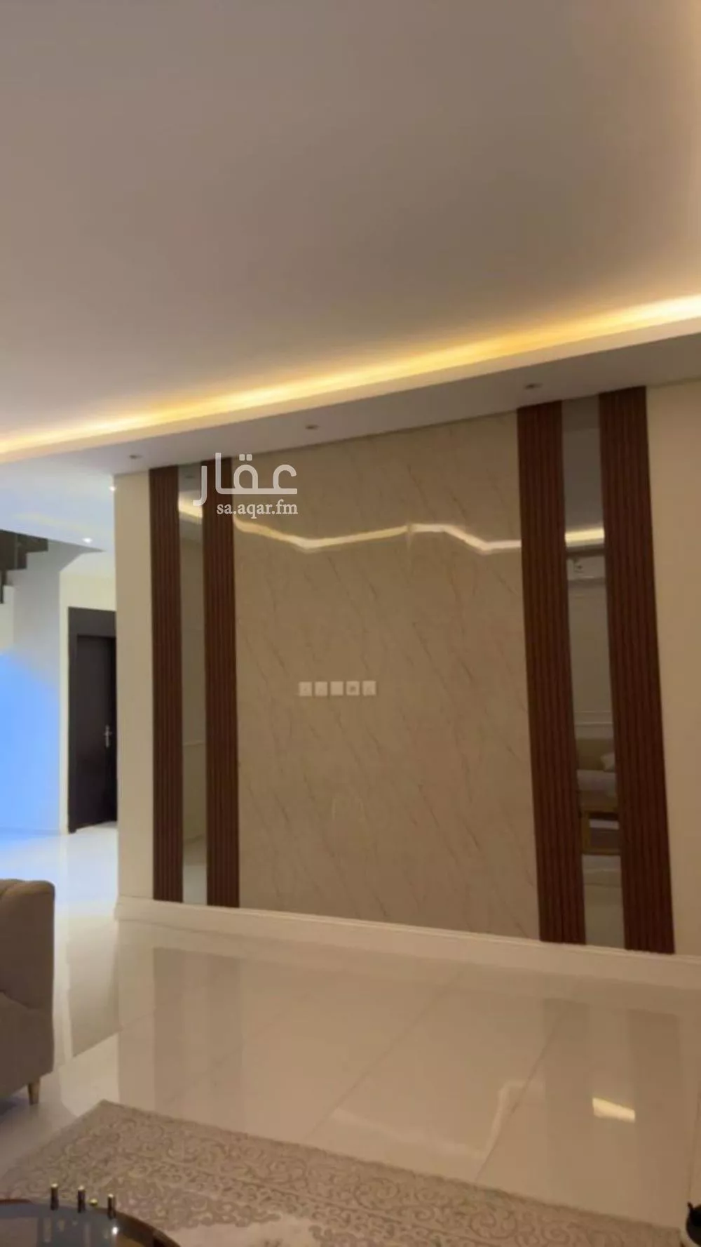 شقة 6 غرف في العارض 3