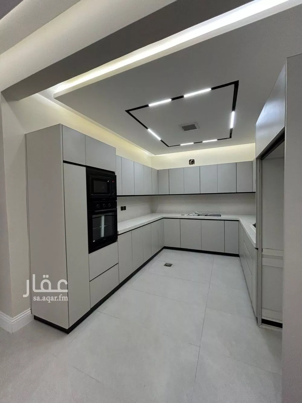 4 bedroom apartment in Dhahrat Laban, Riyadh 15