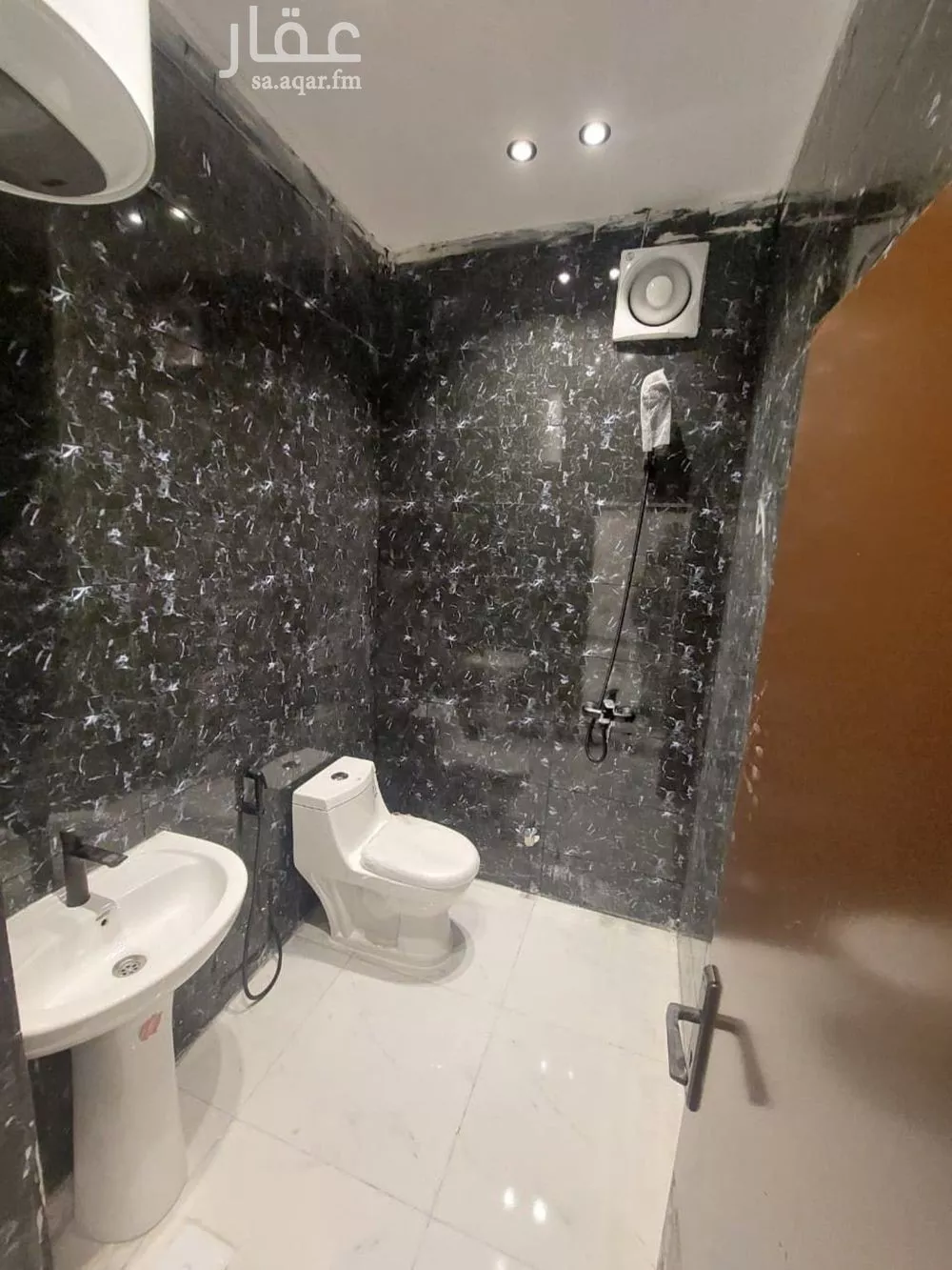 1 bedroom apartment in Al Aridh 3