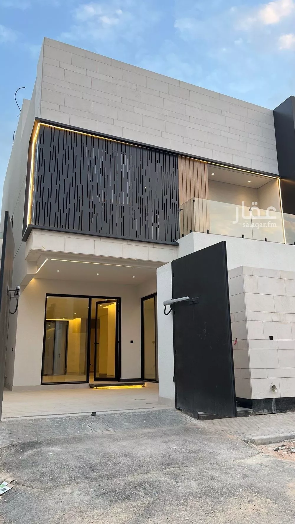 5 bedroom villa in Al Narjis 1