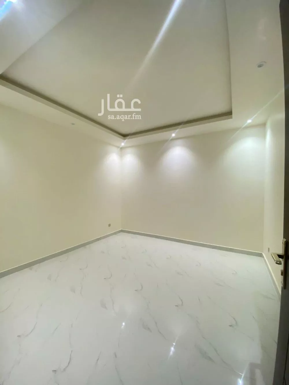 شقة 3 غرف في النرجس 4