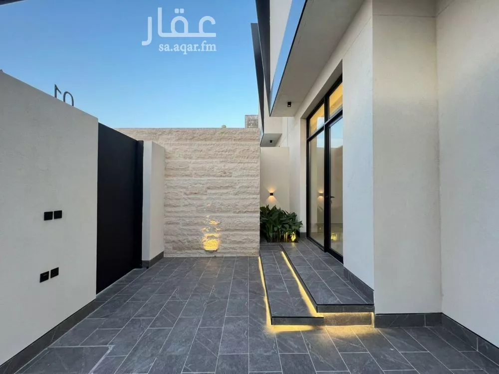 فيلا 5 غرف في النرجس 3