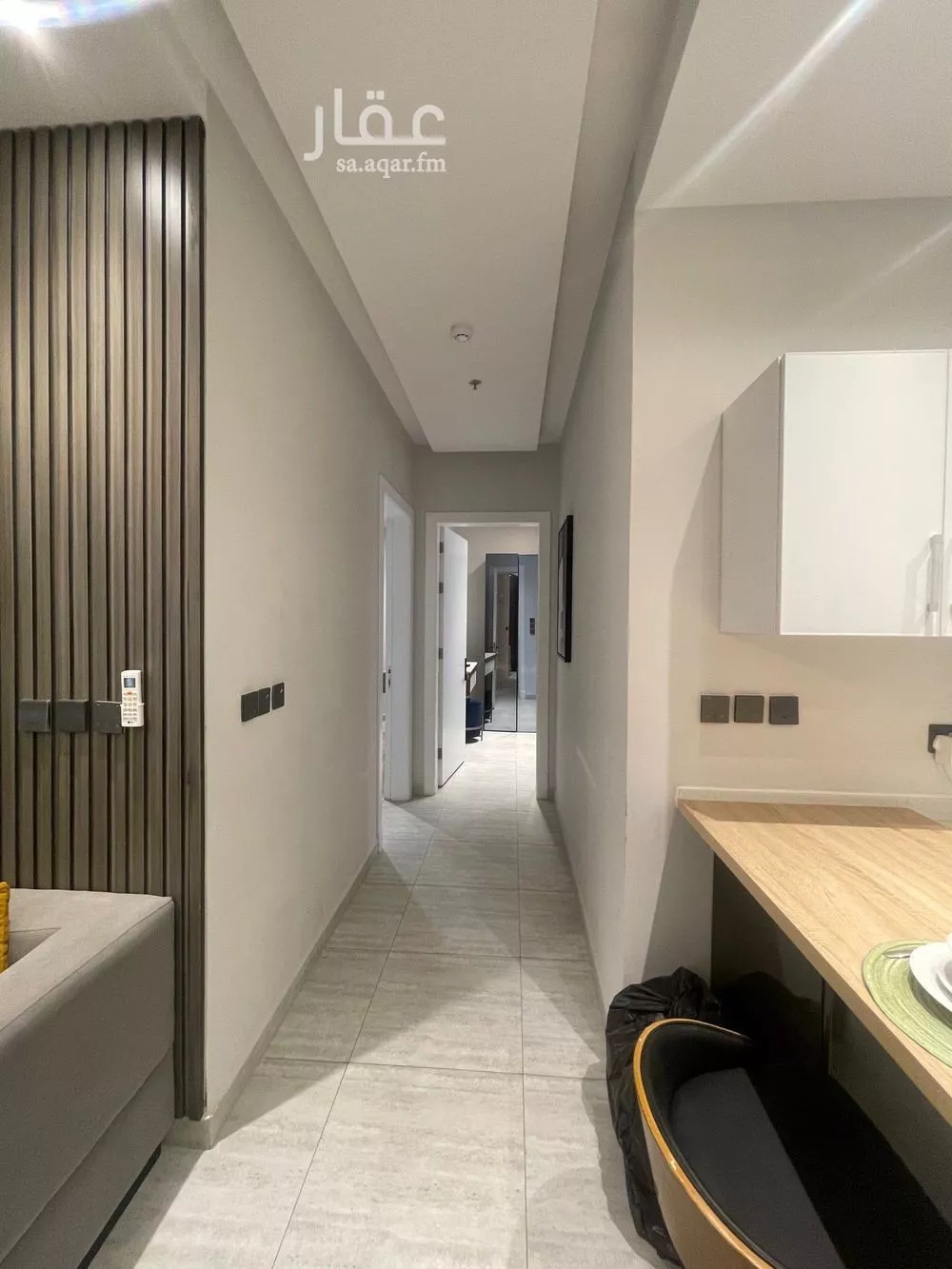 شقة 2 غرف في العقيق 4