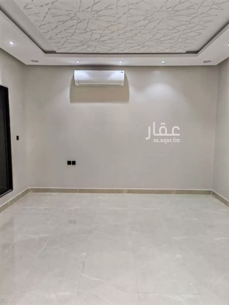 شقة 1 غرف في العليا 4