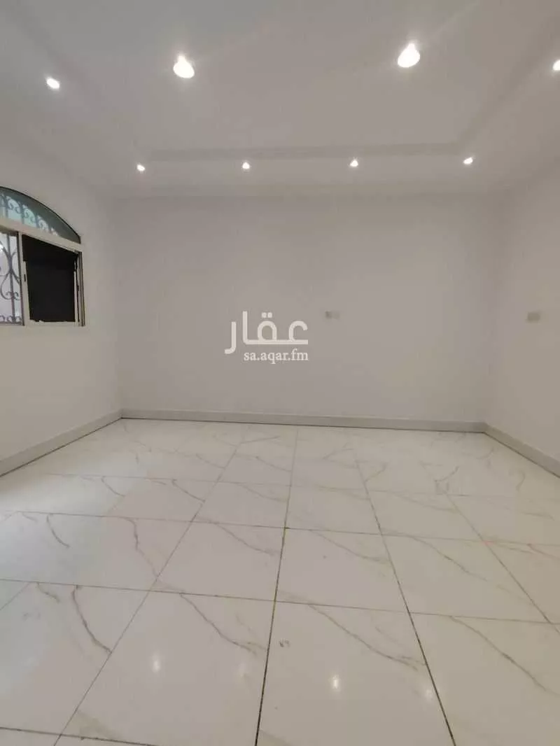 شقة 1 غرف في العليا 3