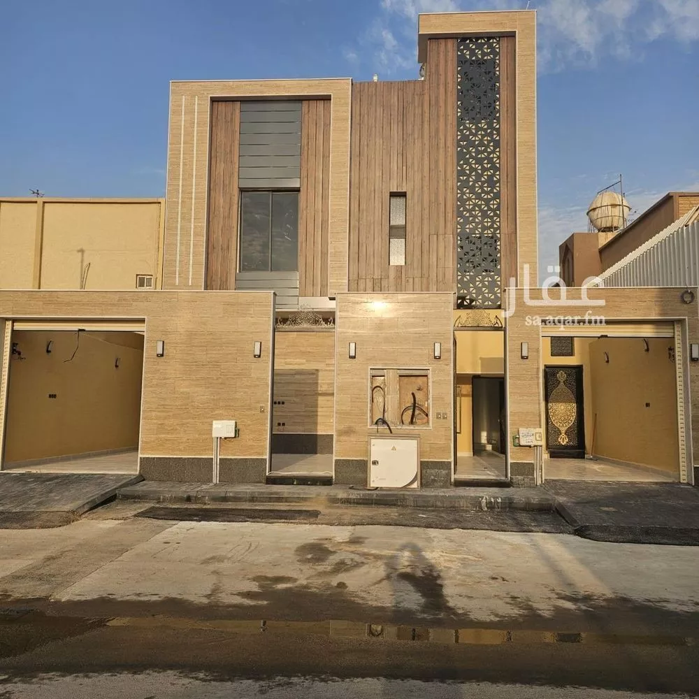 فيلا 6 غرف في الخليج