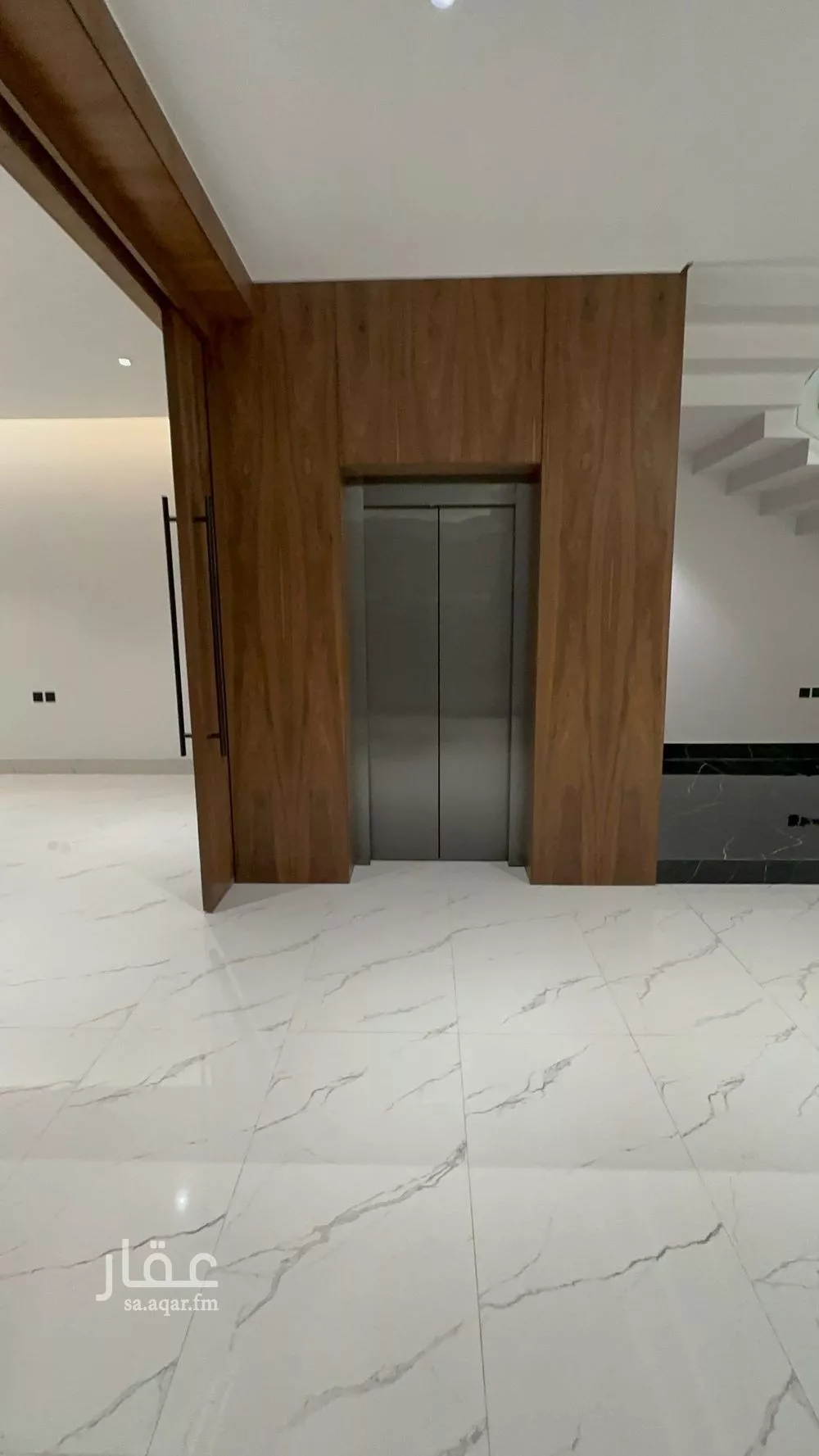 فيلا 5 غرف في النرجس 5