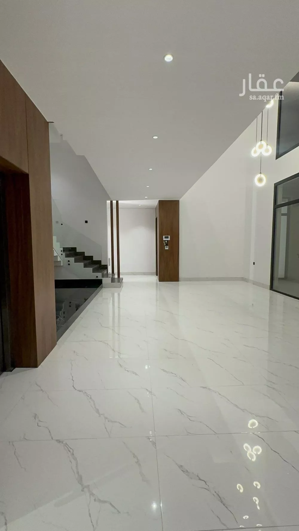 فيلا 5 غرف في النرجس 1