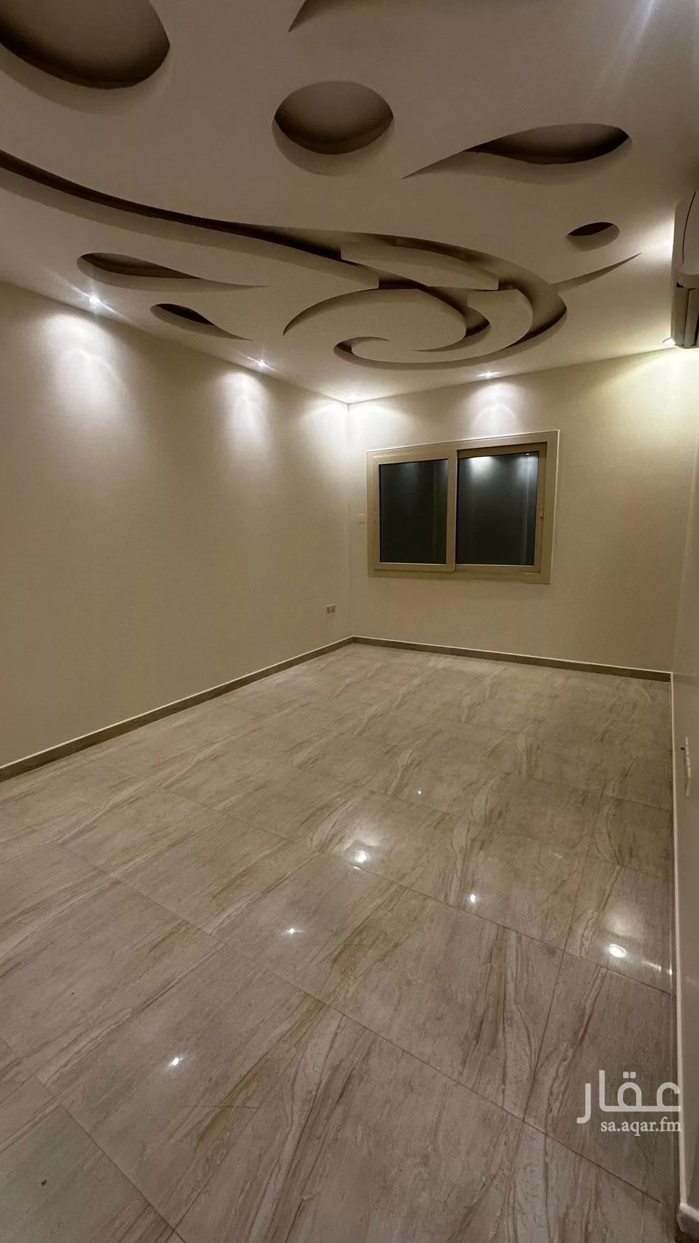 شقة 3 غرف في العارض 1