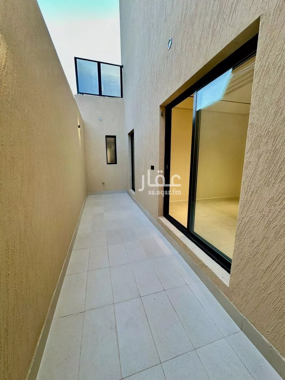 3 bedroom floor in Al Narjis 4