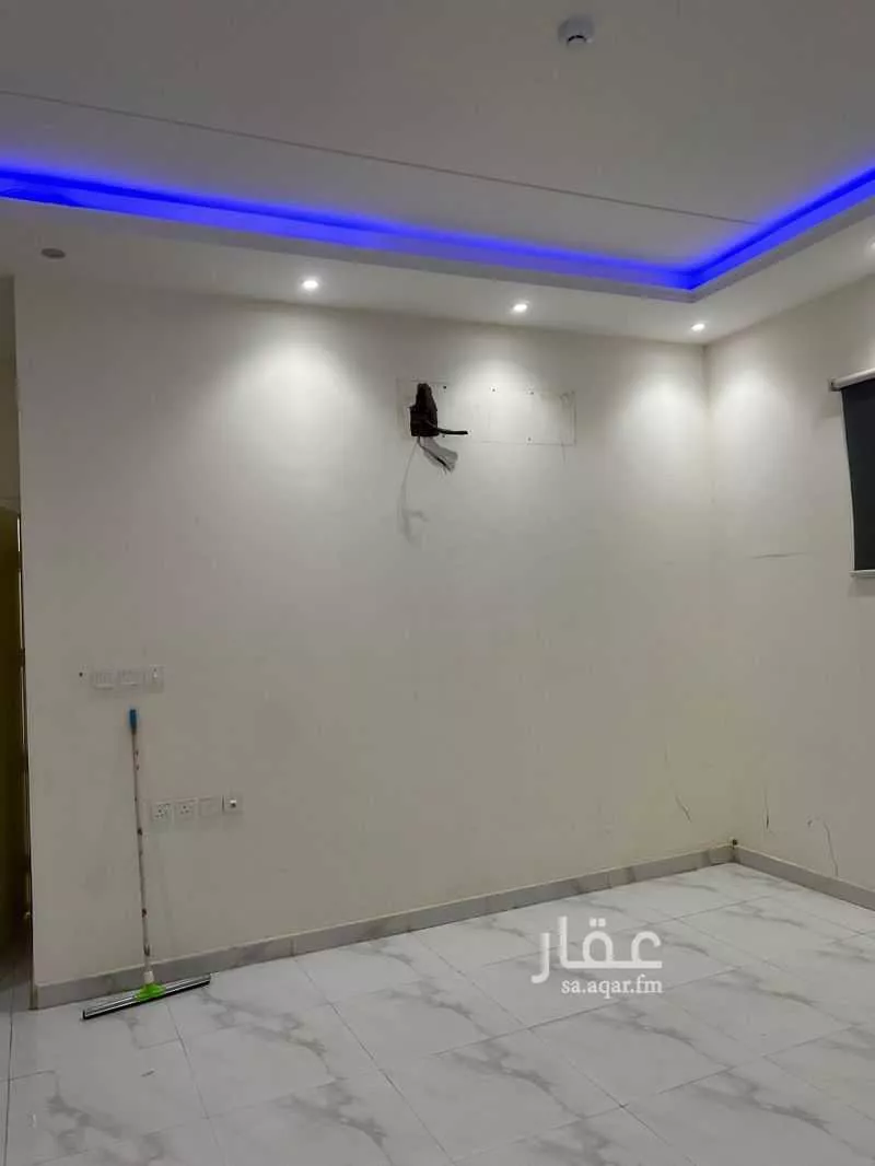 شقة 3 غرف في عكاظ 3