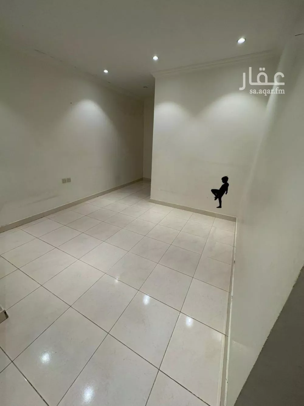 7 bedroom villa in At Taawon, Riyadh 4