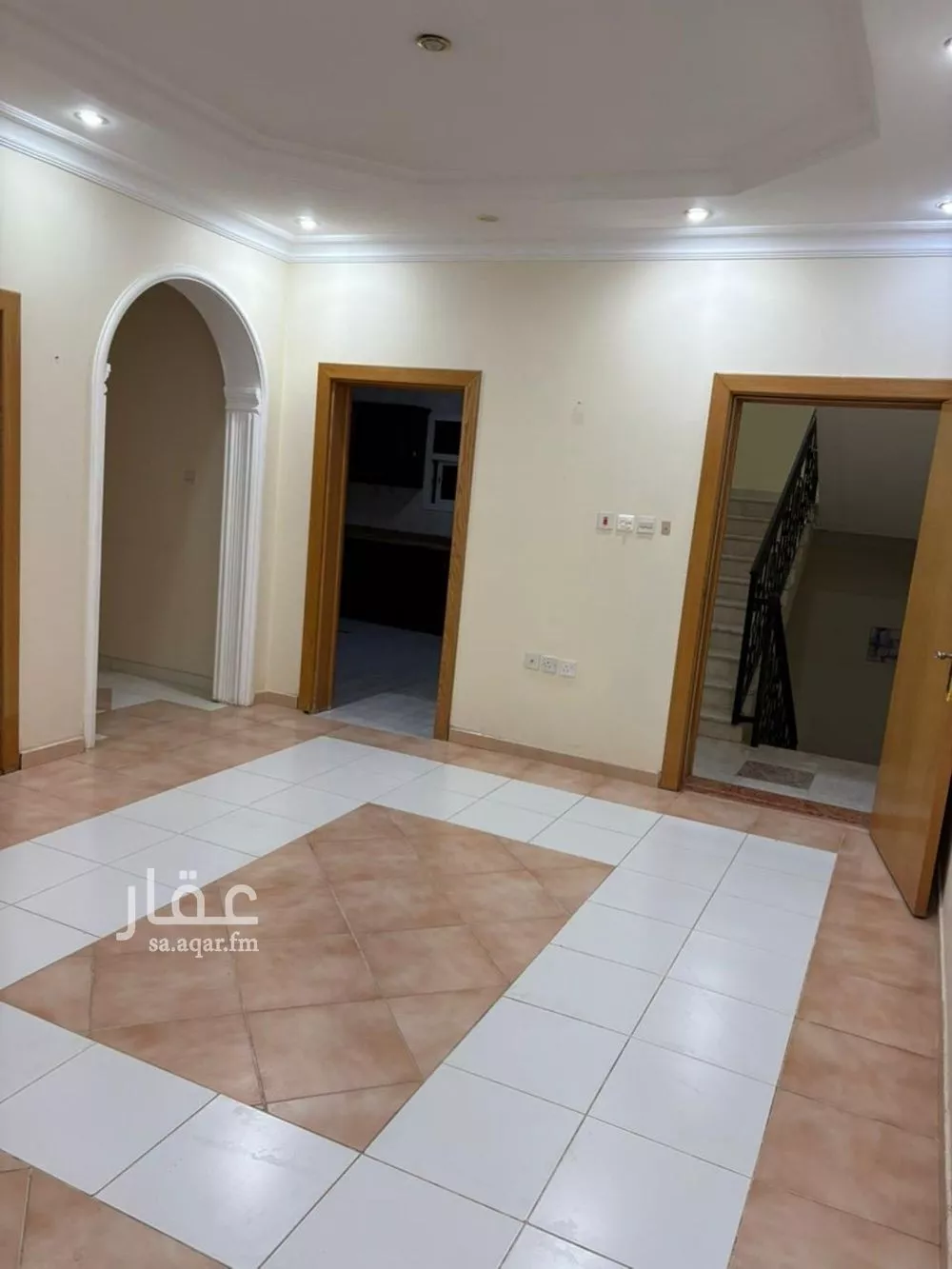 4 bedroom villa in At Taawon, Riyadh 8