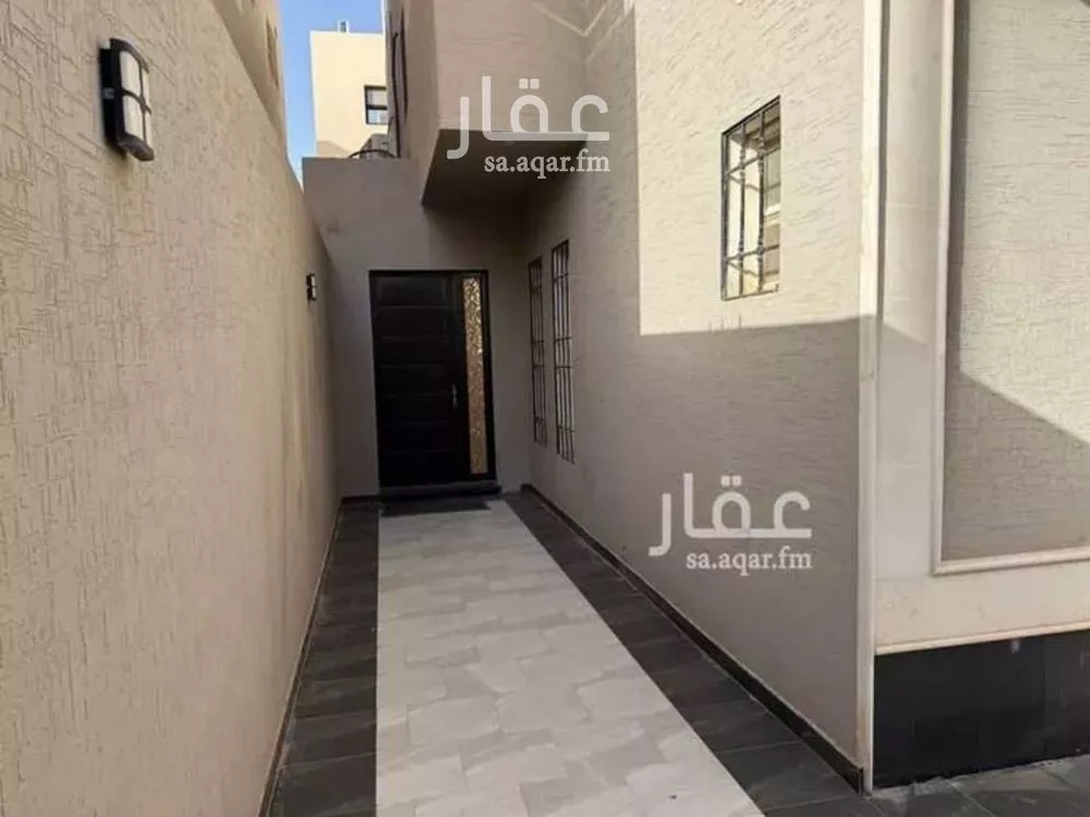 فيلا 4 غرف في المونسية 1