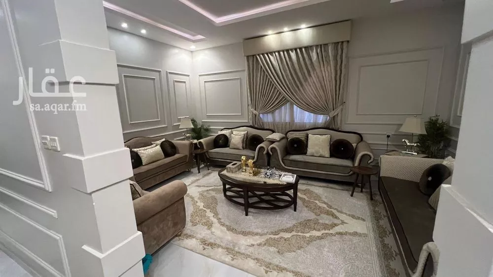 فيلا 5 غرف في العارض 5