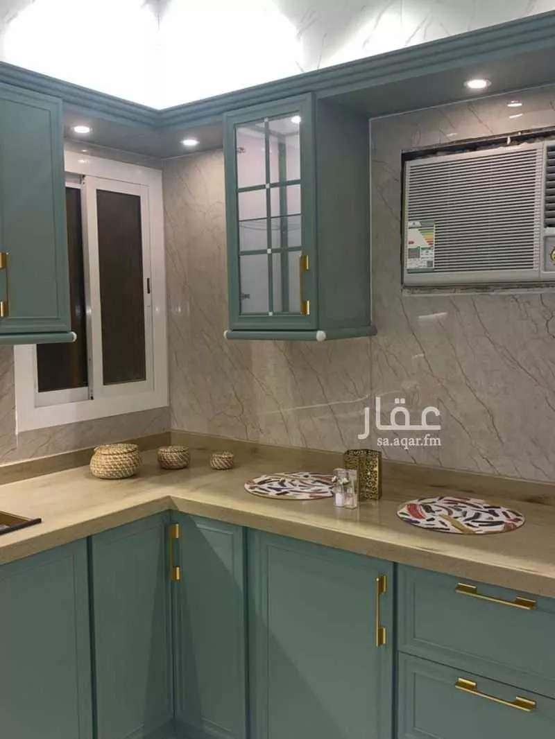 5 bedroom floor in King Fahd 5