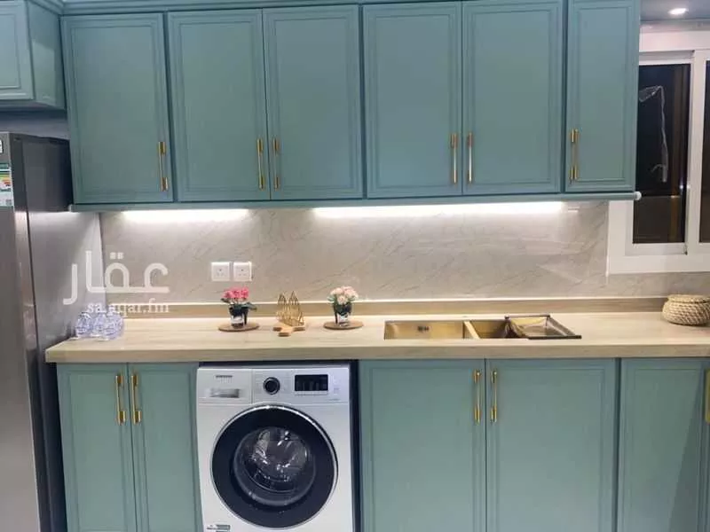 5 bedroom floor in King Fahd 2