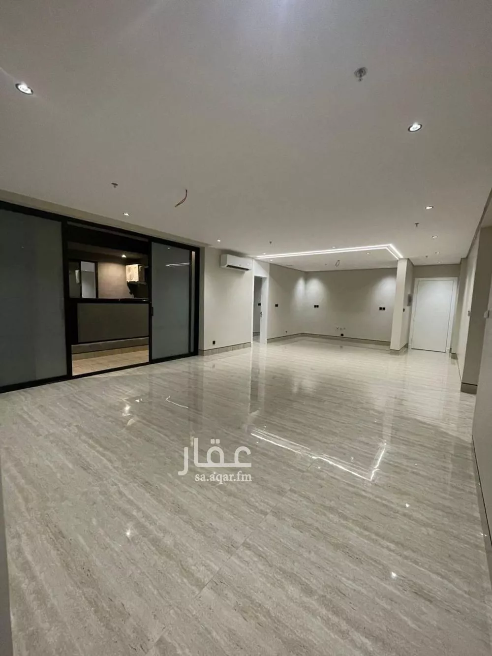 4 bedroom apartment in Dahiat King Fahd, Eastern Province 4