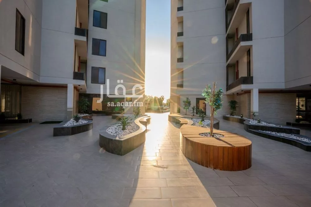 شقة 4 غرف في الشاطئ الغربي 2