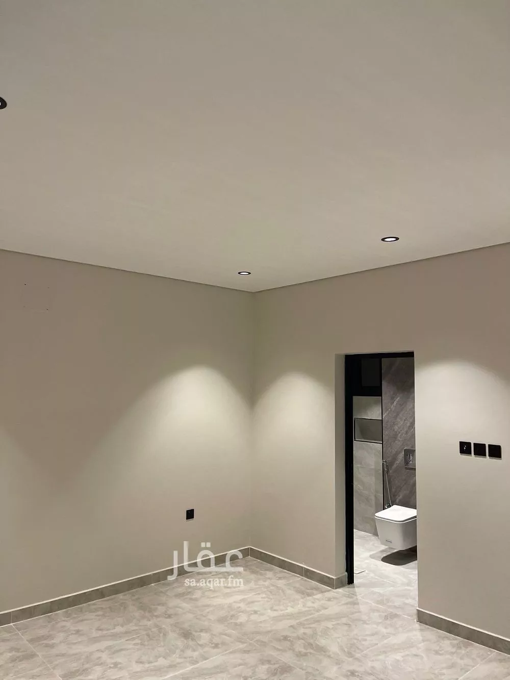 4 bedroom apartment in Ash Shulah 4
