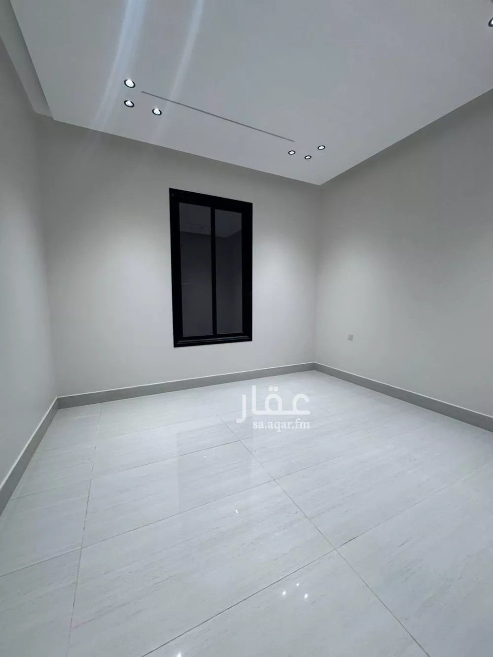 2 bedroom floor in Al Janadriyah 4