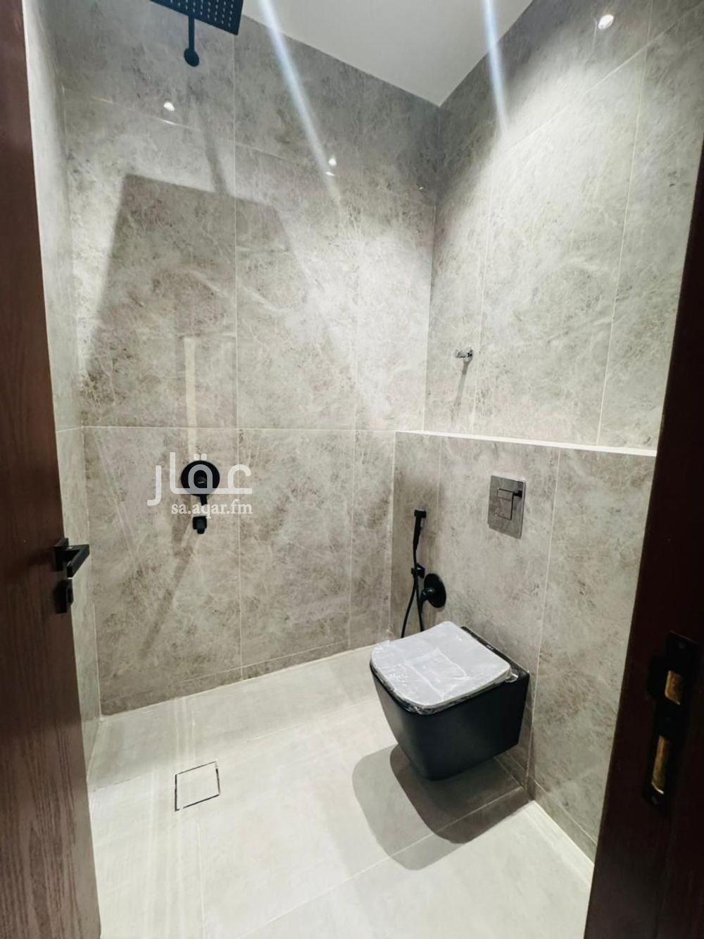5 bedroom apartment in Al Bayan, Riyadh 6