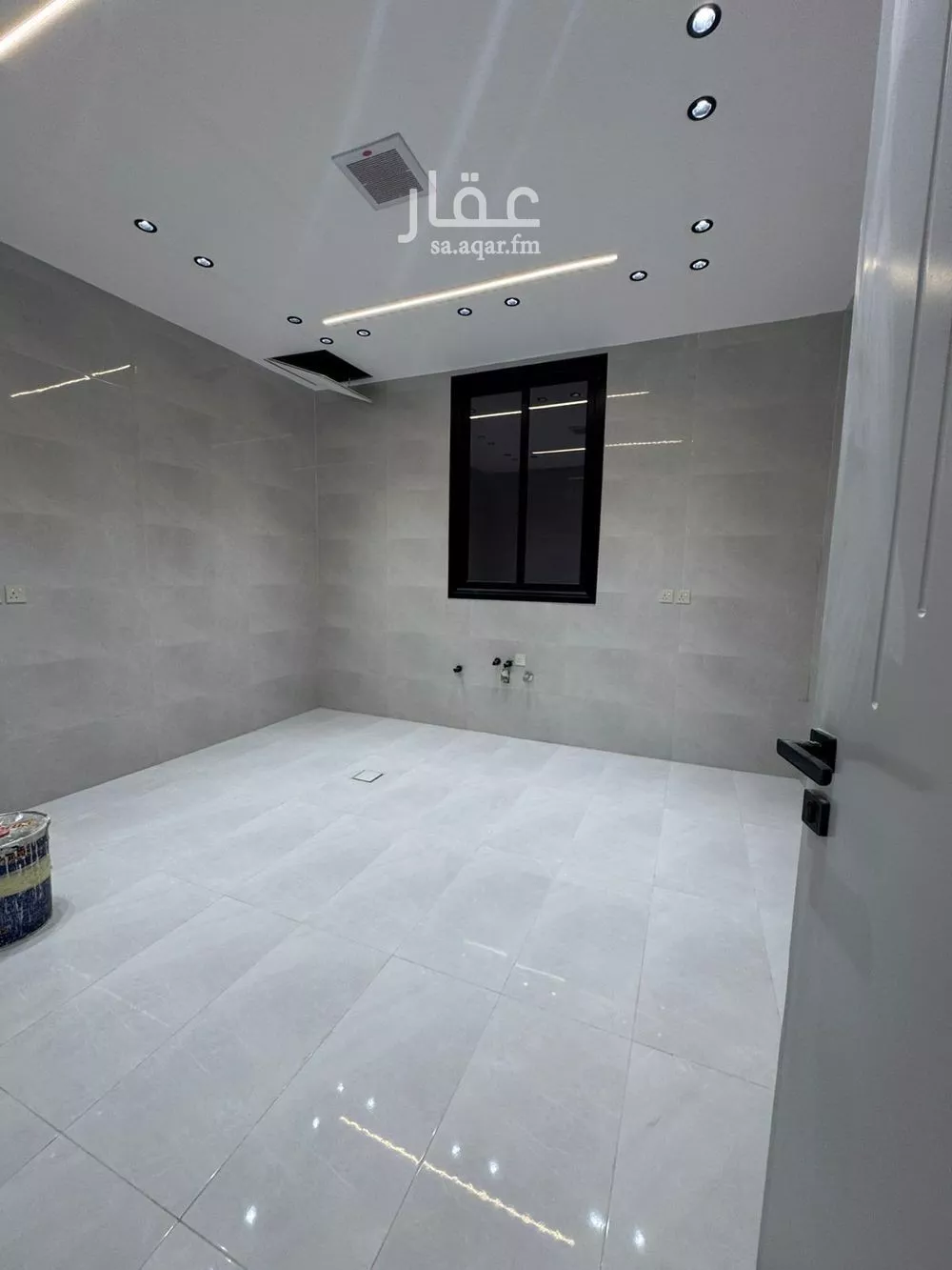 2 bedroom floor in Al Janadriyah 5