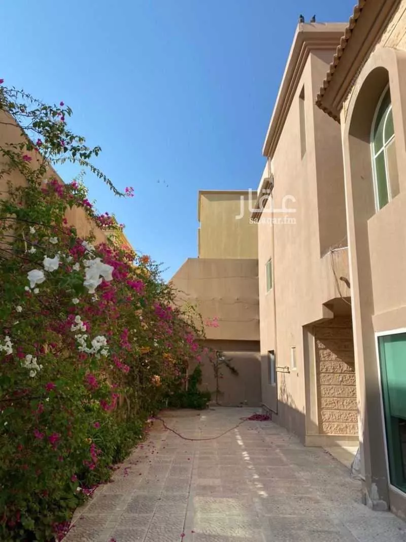 فيلا 5 غرف في الشاطئ الشرقي 4