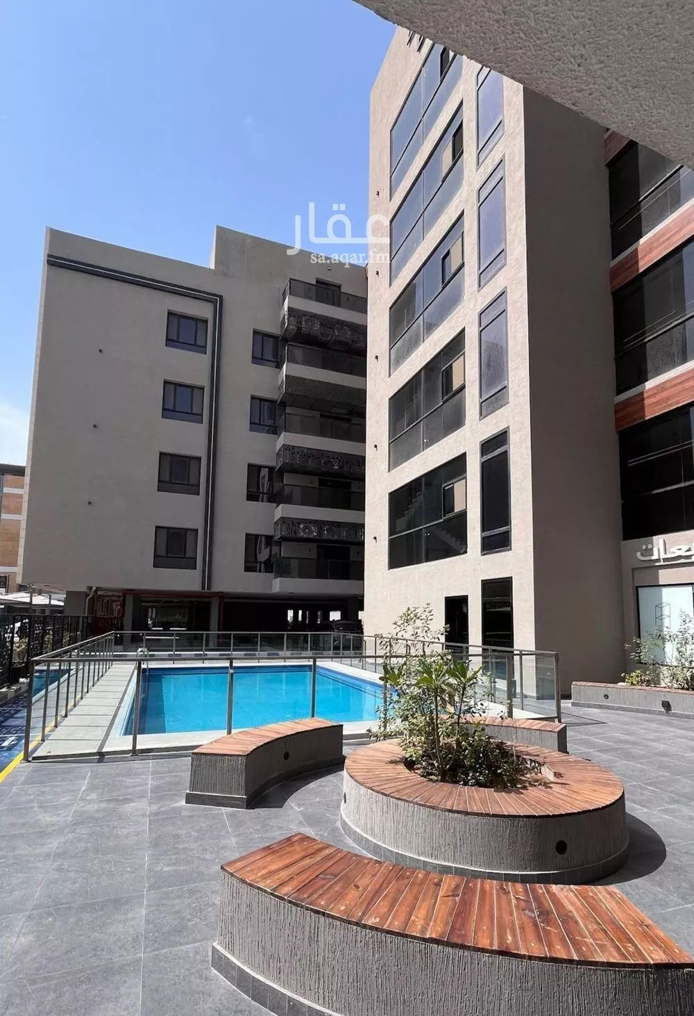 شقة 3 غرف في السيف 4