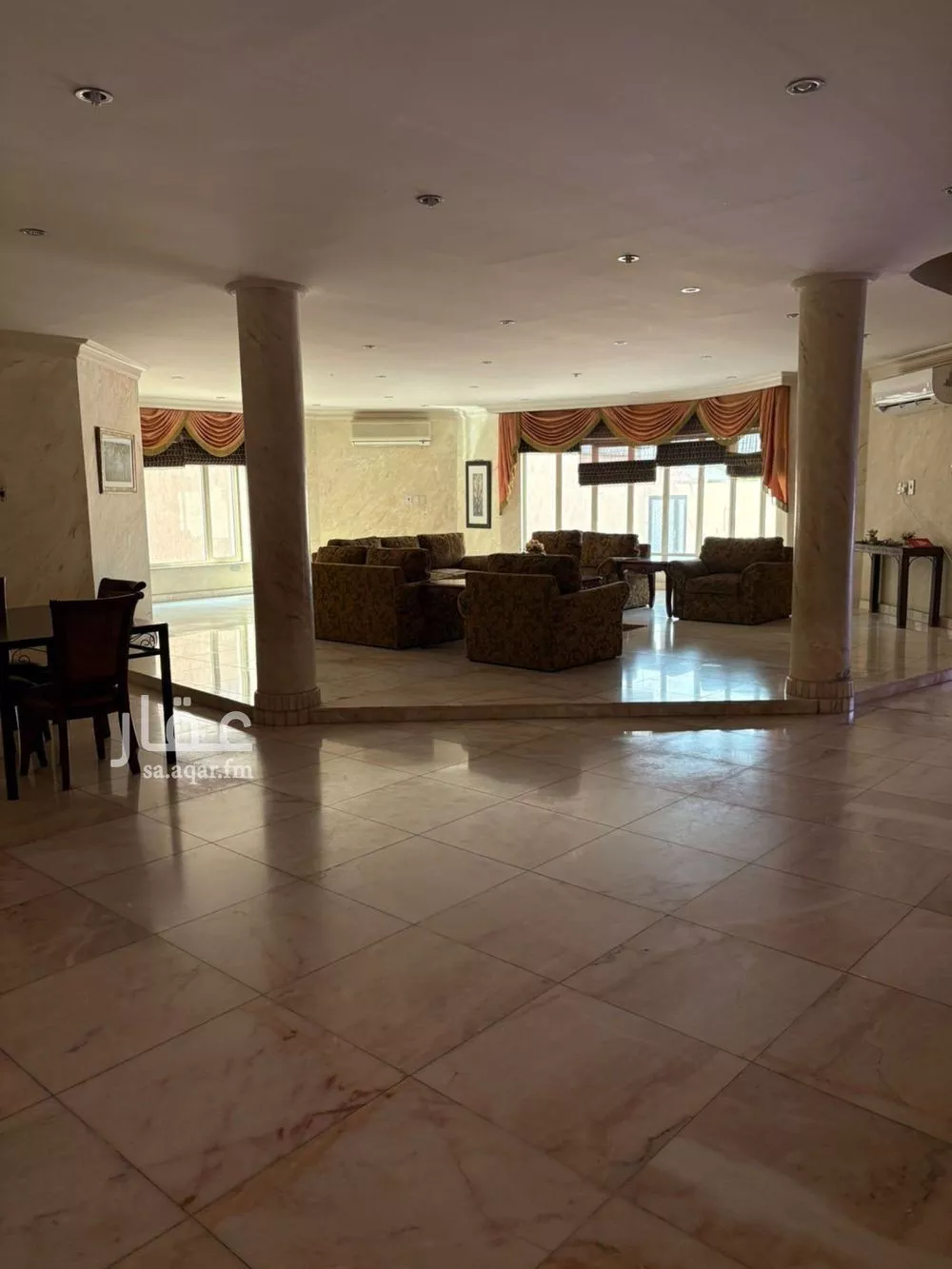 فيلا 6 غرف في القصور 1